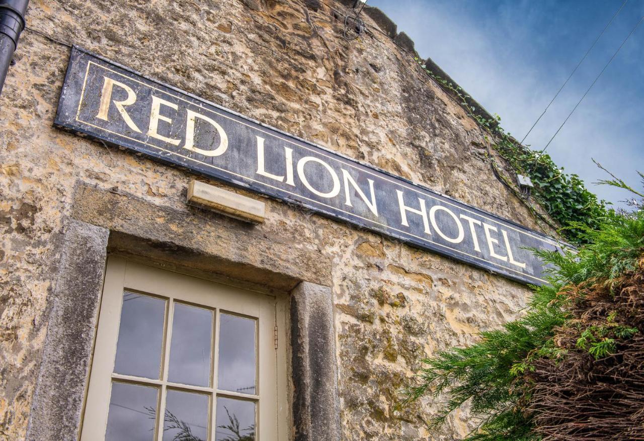 فندق بورنسولفي  The Red Lion & Manor House المظهر الخارجي الصورة